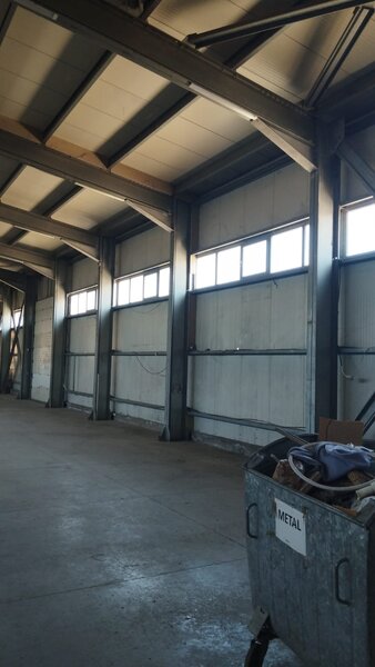 Pantelimon Depozit de vanzare - Doua hale industriale, teren 2500 mp