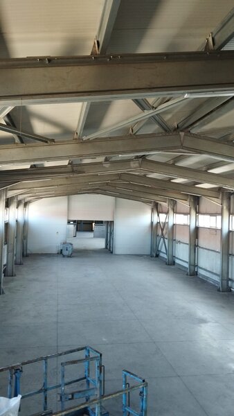 Pantelimon Depozit de vanzare - Doua hale industriale, teren 2500 mp